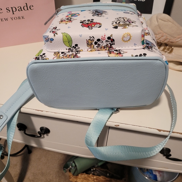 Brand disney loungefly backpack - Picture 2 of 3